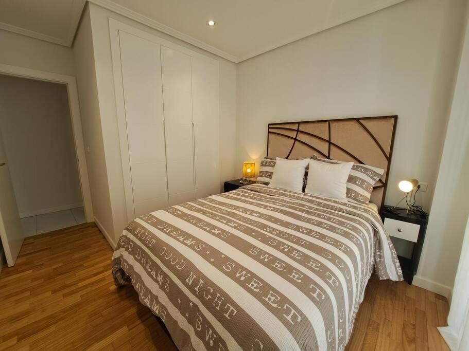 Apartamento Panxon, A Unos Metros De La Playa. Nigrán Exterior foto